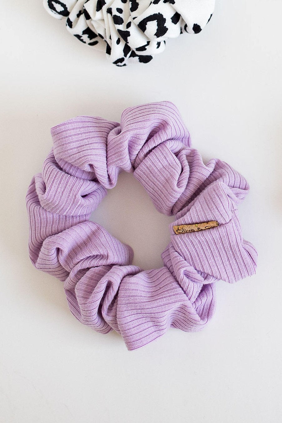 Ribbed Lilac Scrunchie